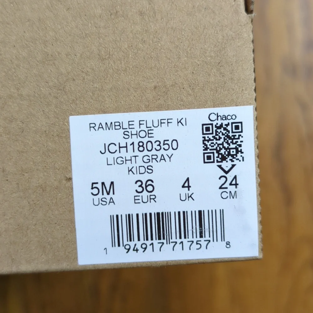 NIB Chaco Ramble Fluff Bootie Light Grey Color Kids Size 5
